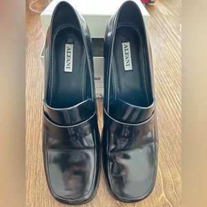 Alfani black heels